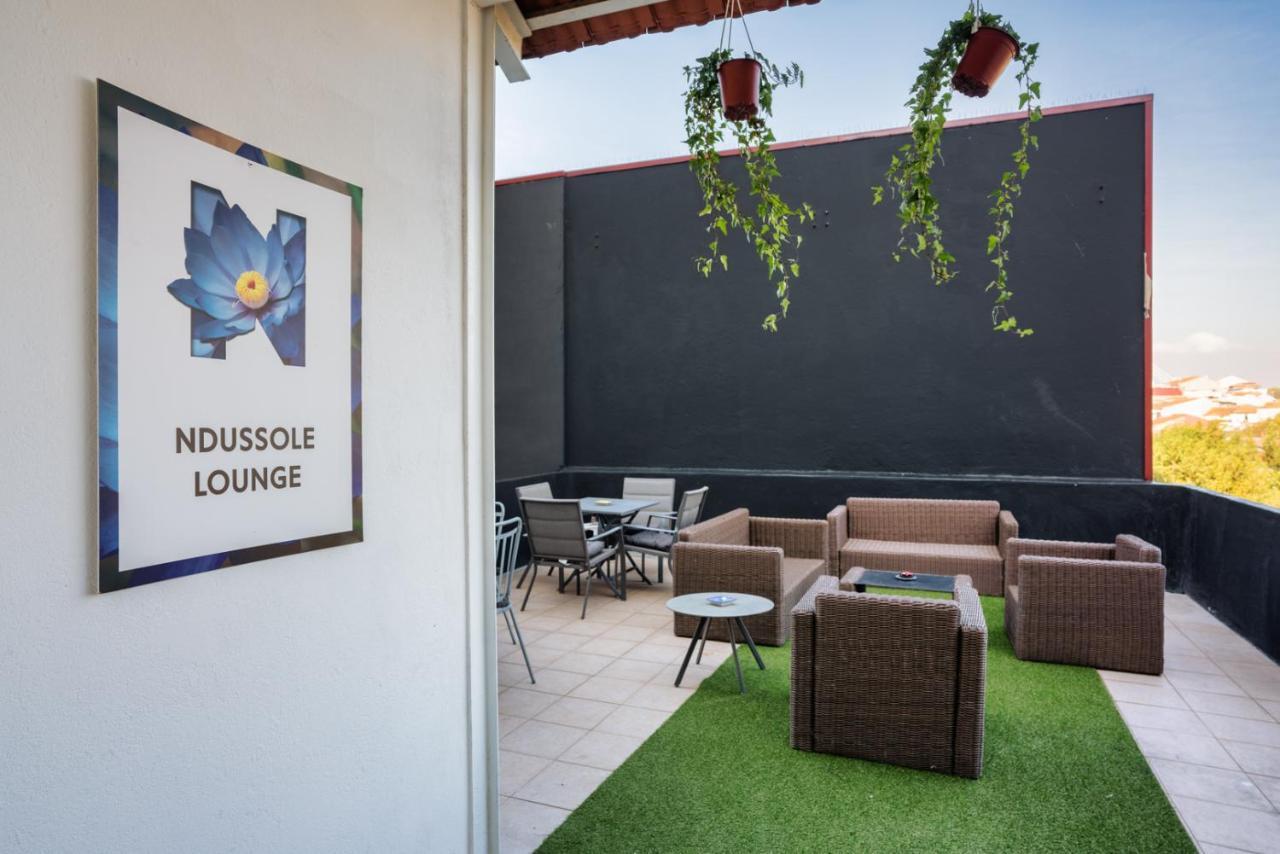 Ndussole Guest House OOporto Esterno foto
